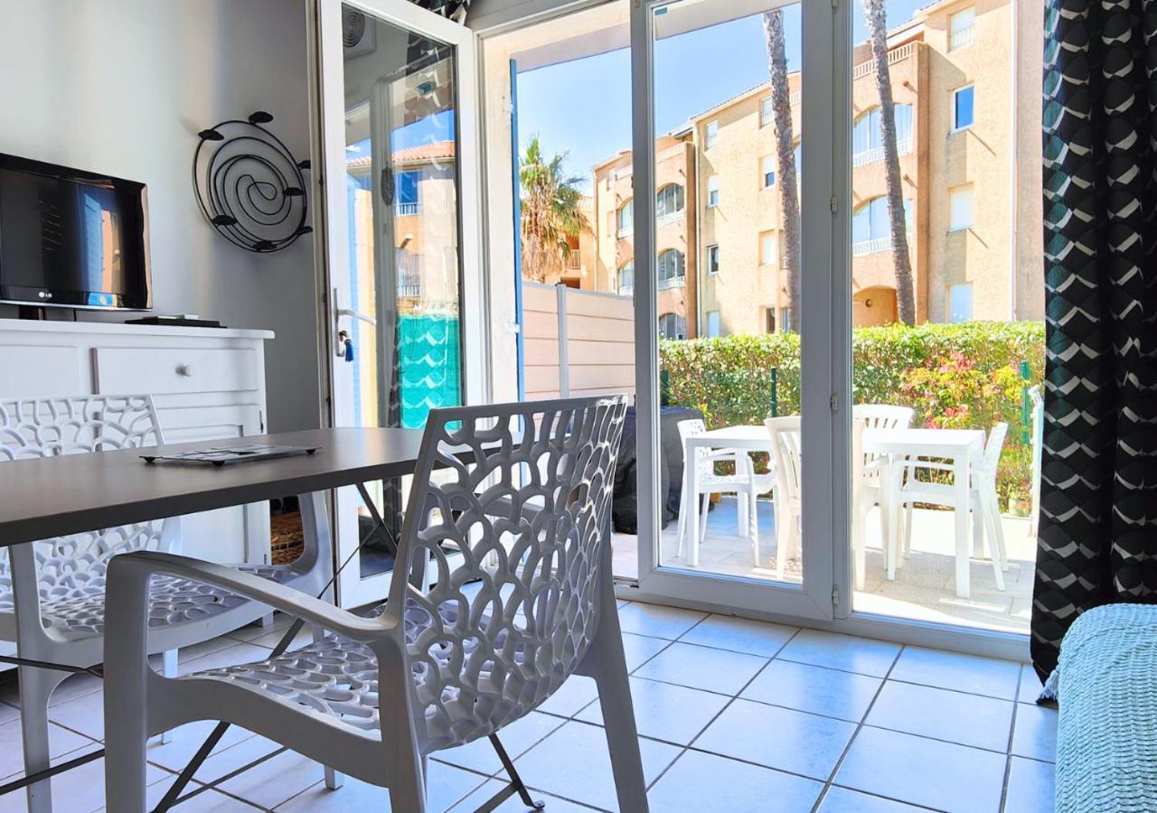 Mazet - A 300M De La Plage / Terrasse / Wifi / La Conciergerie Varoise La Londe-les-Maures Exterior foto